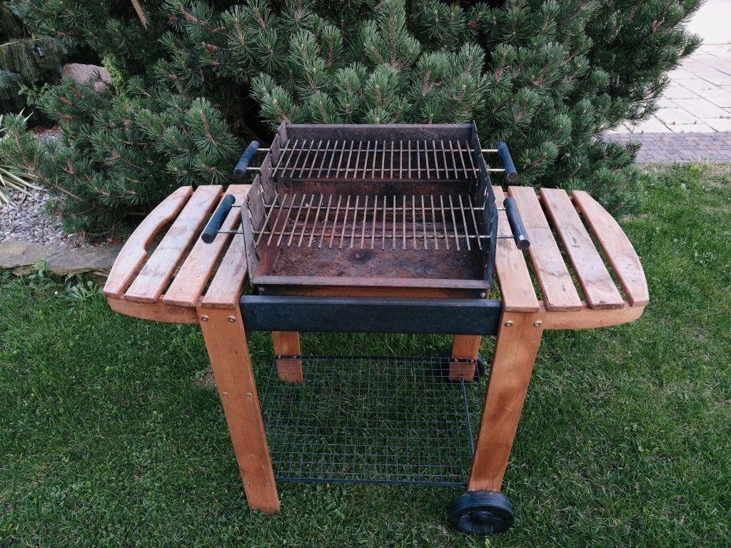 Grill ogrodowy węglowy drewno egzotyczne