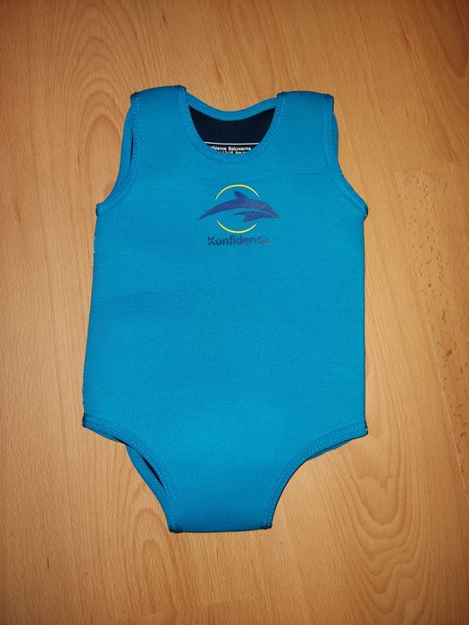 Pianka Konfidence roz.80-92 ocieplacz do pływania , kamizelka