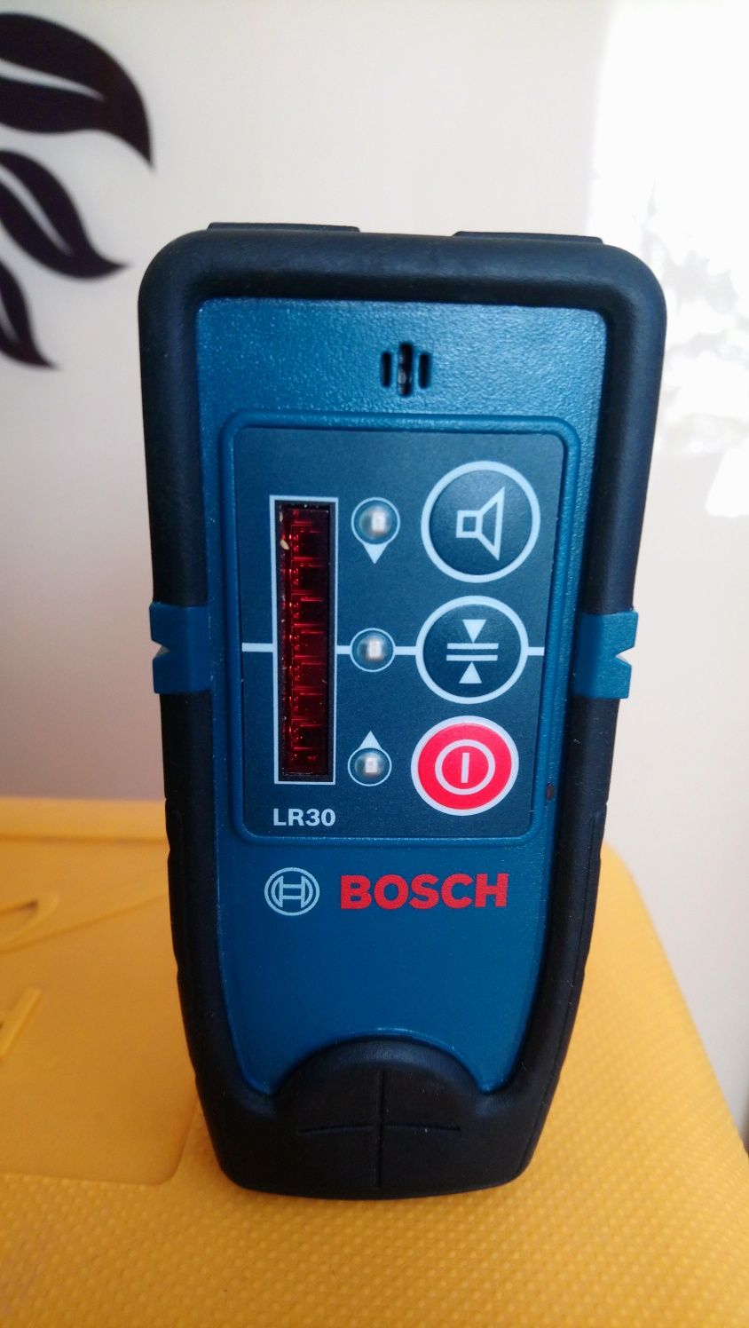 Лазерный уровень нивелир ротационный BOSCH GRL800-20HV Professional