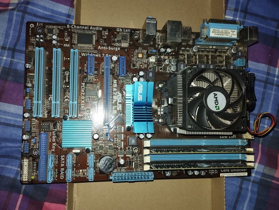 Комплект am3+ сокет. AMD fx 4100+16гб ОЗУ