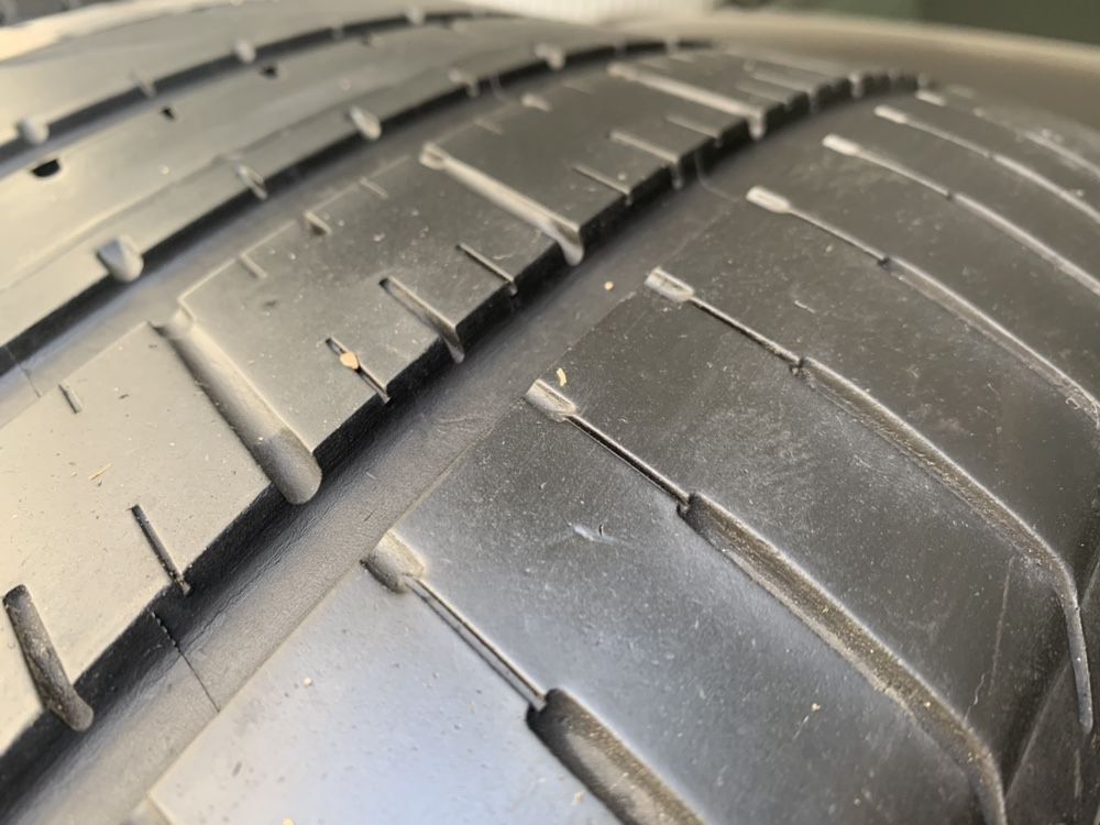 315 40 21 Pirelli P Zero MO