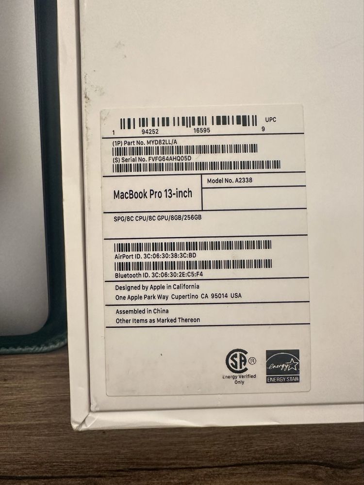McBook Pro 2020 M1