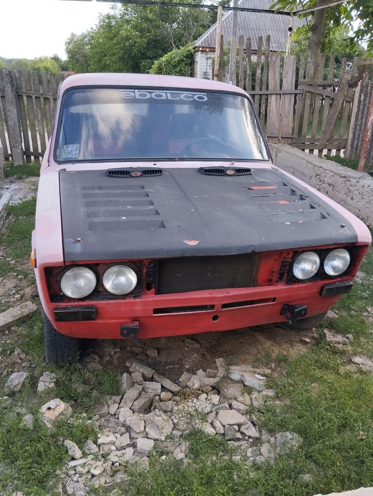 ВАЗ 2103 кузов живий