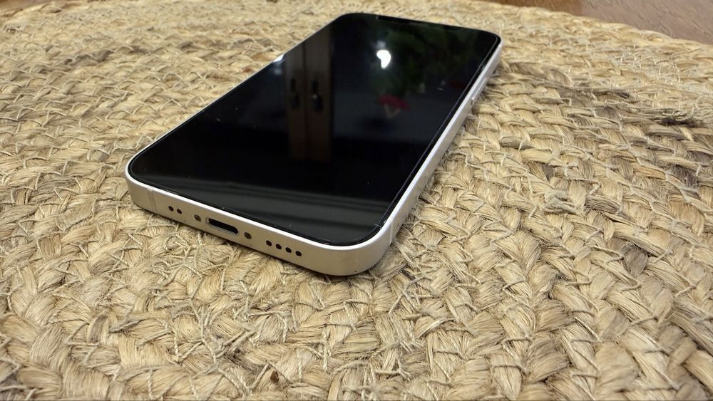 Iphone 12 mini  bialy bateria 77%