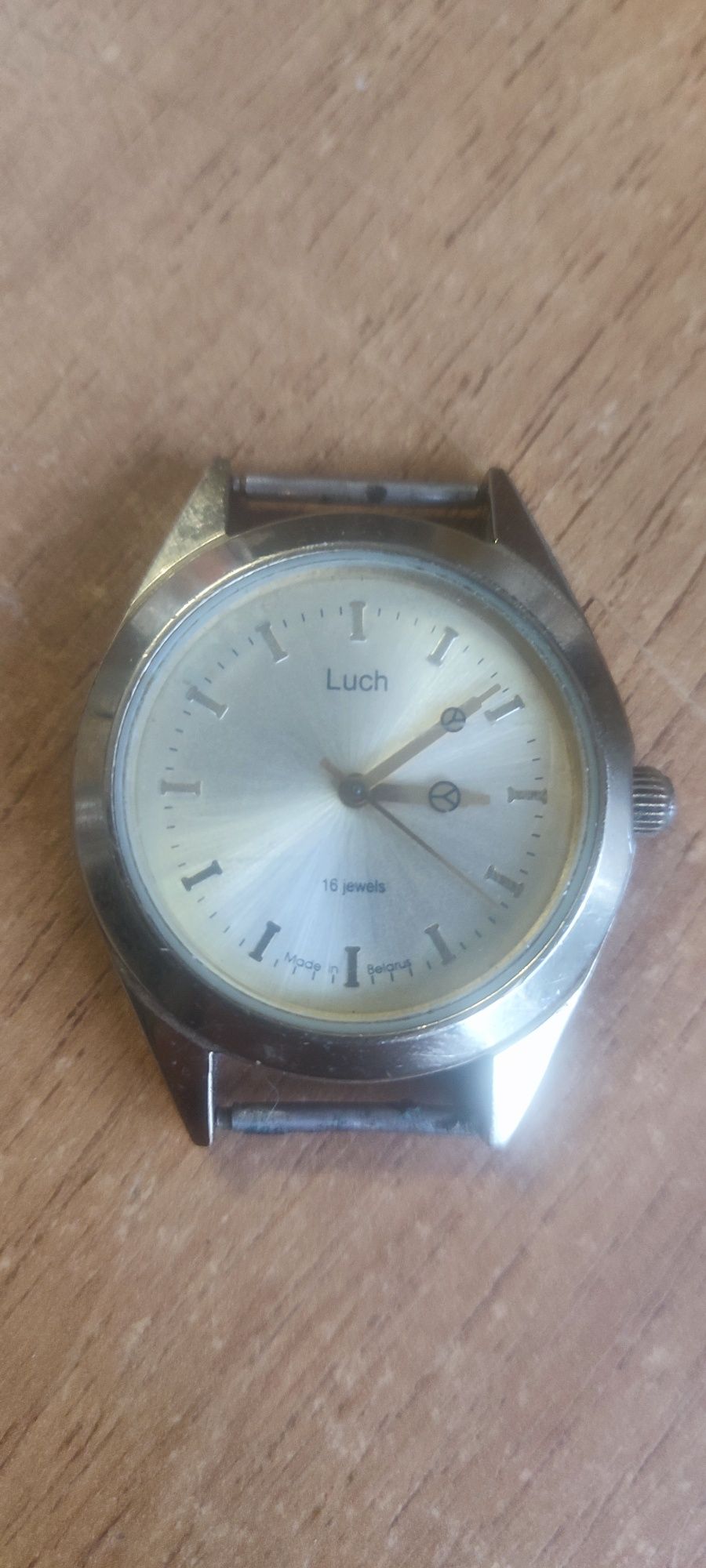 Продам робочого годинника "Luch".