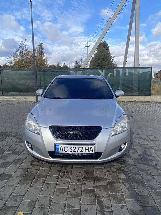Продам Kia ceed 2007