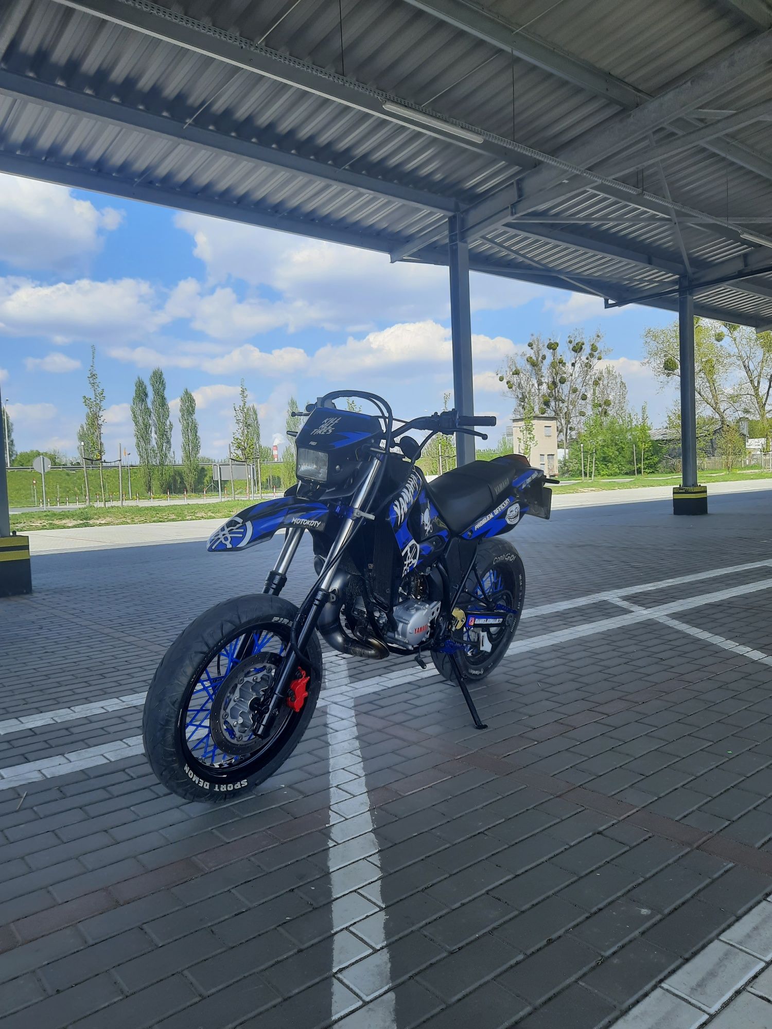 Yamaha DT 125x doinwestowana