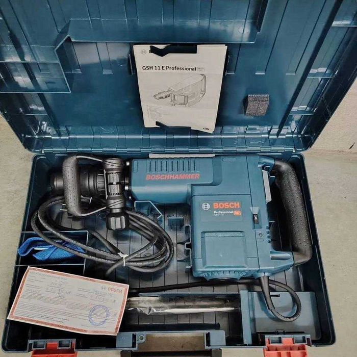 Młot wyburzeniowy Bosch 11 E