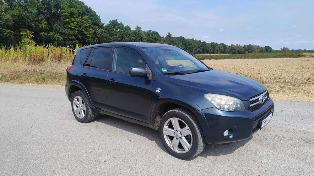 Toyota Rav4 III gen 2.2D-CAT  177KM 2007 Diesel SUV