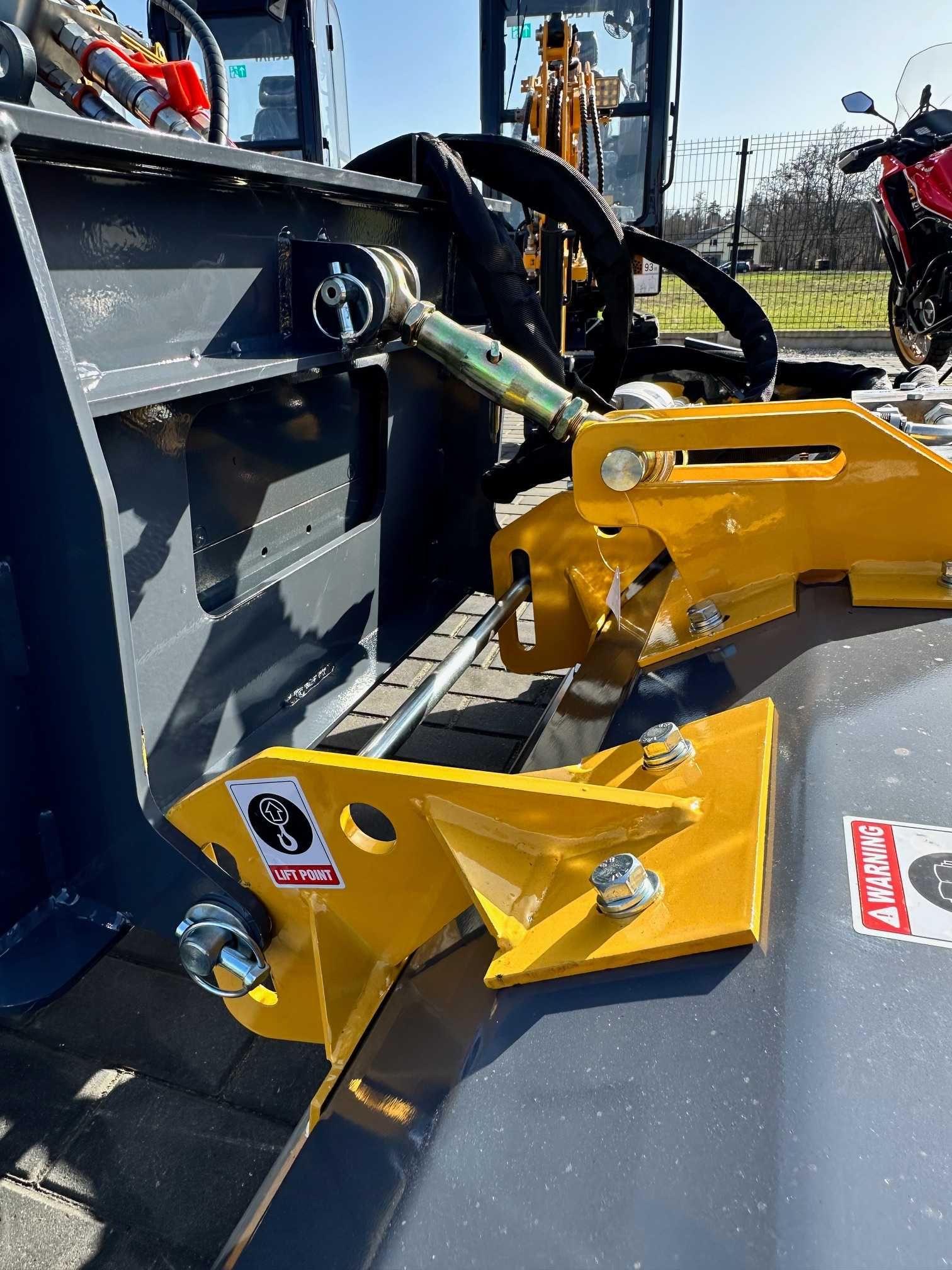 Mulcher Kosiarka bijakowa NEX FL130 hydrauliczna do Avant Multione