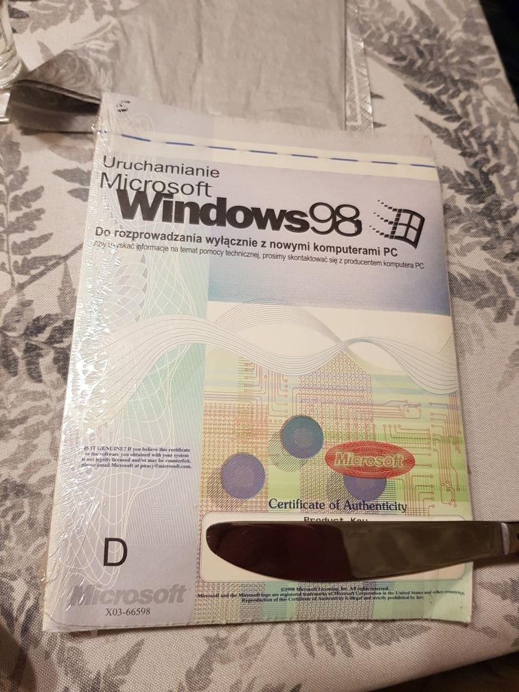 Windows 98, oryginalny, zafoliowany