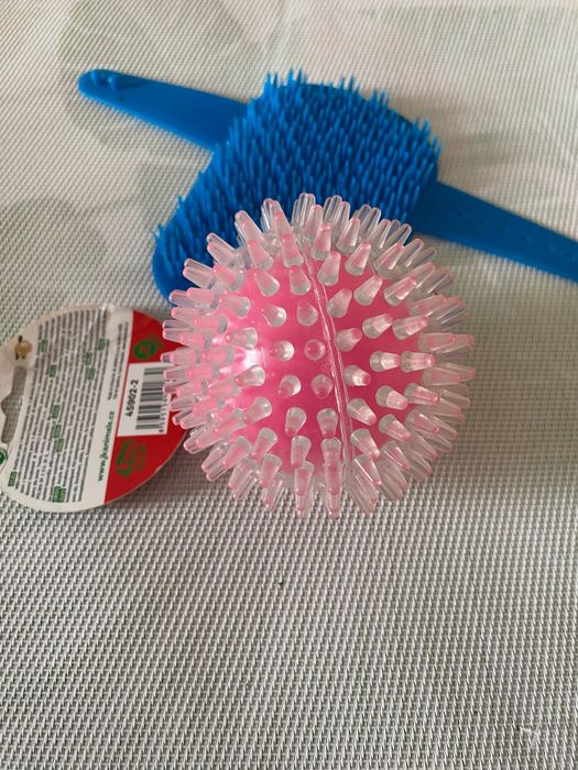 Іграшка для собаки і масажер