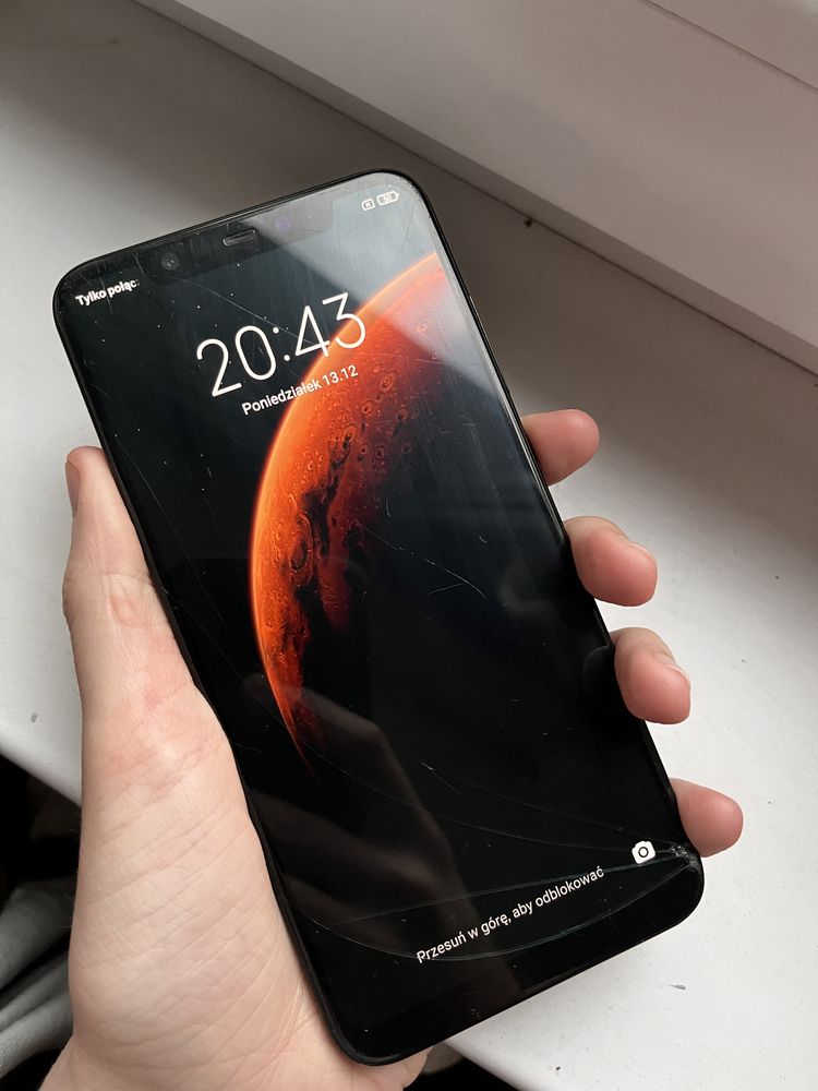 Mi8 z ladowarka samsung 128gb 6 ram