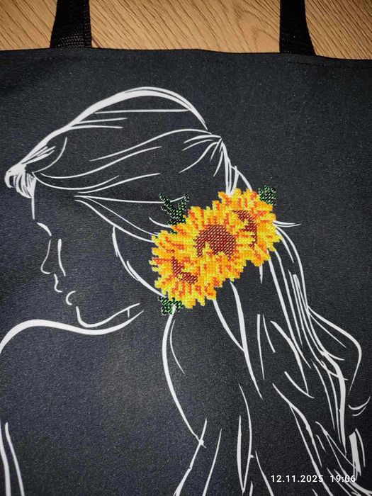 Сумка шоппер вишита чешським бісером