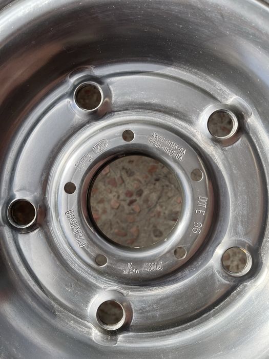 Диски Ford Tranzit R16 розболтовка 5х160