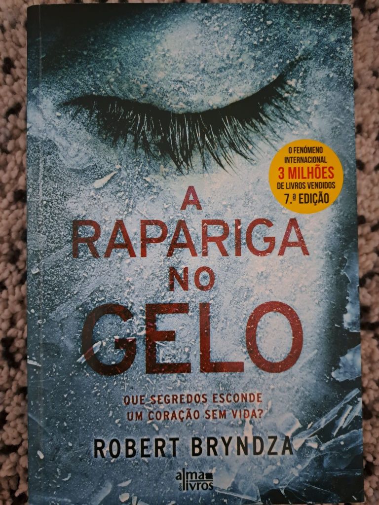 Livro "A Rapariga no Gelo" Robert Bryndza