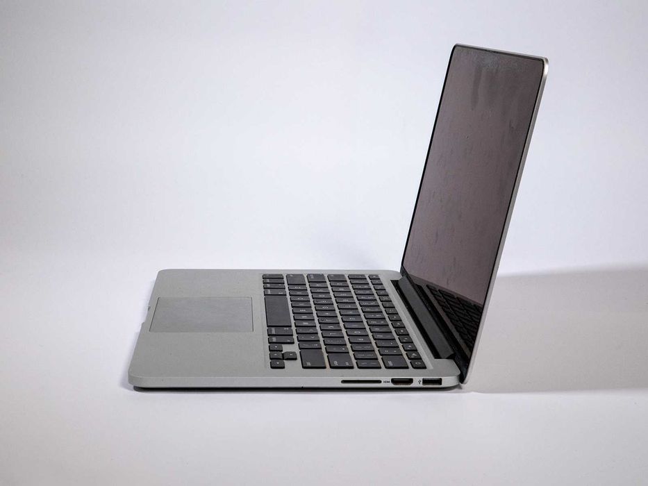 MacBook Pro 13 Retina (Late 2013) | i5, 8GB RAM | Sprawny technicznie