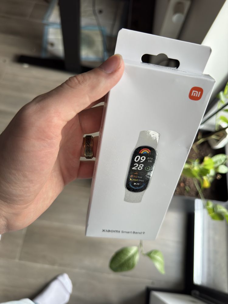 Mi Band 9 Тільки білий колір
