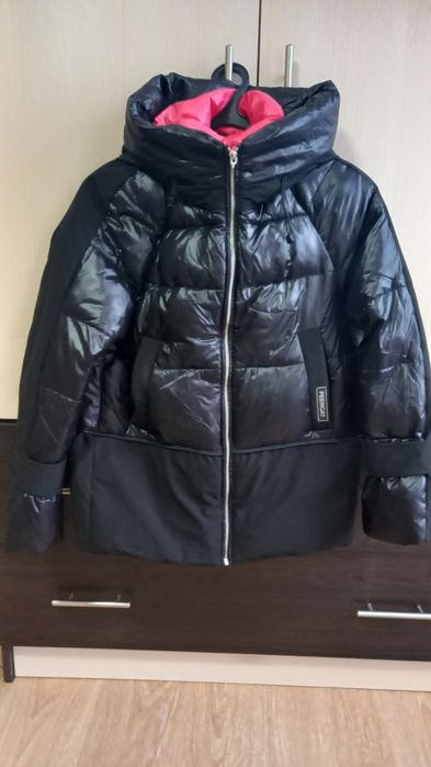 Зимова куртка для дівчини