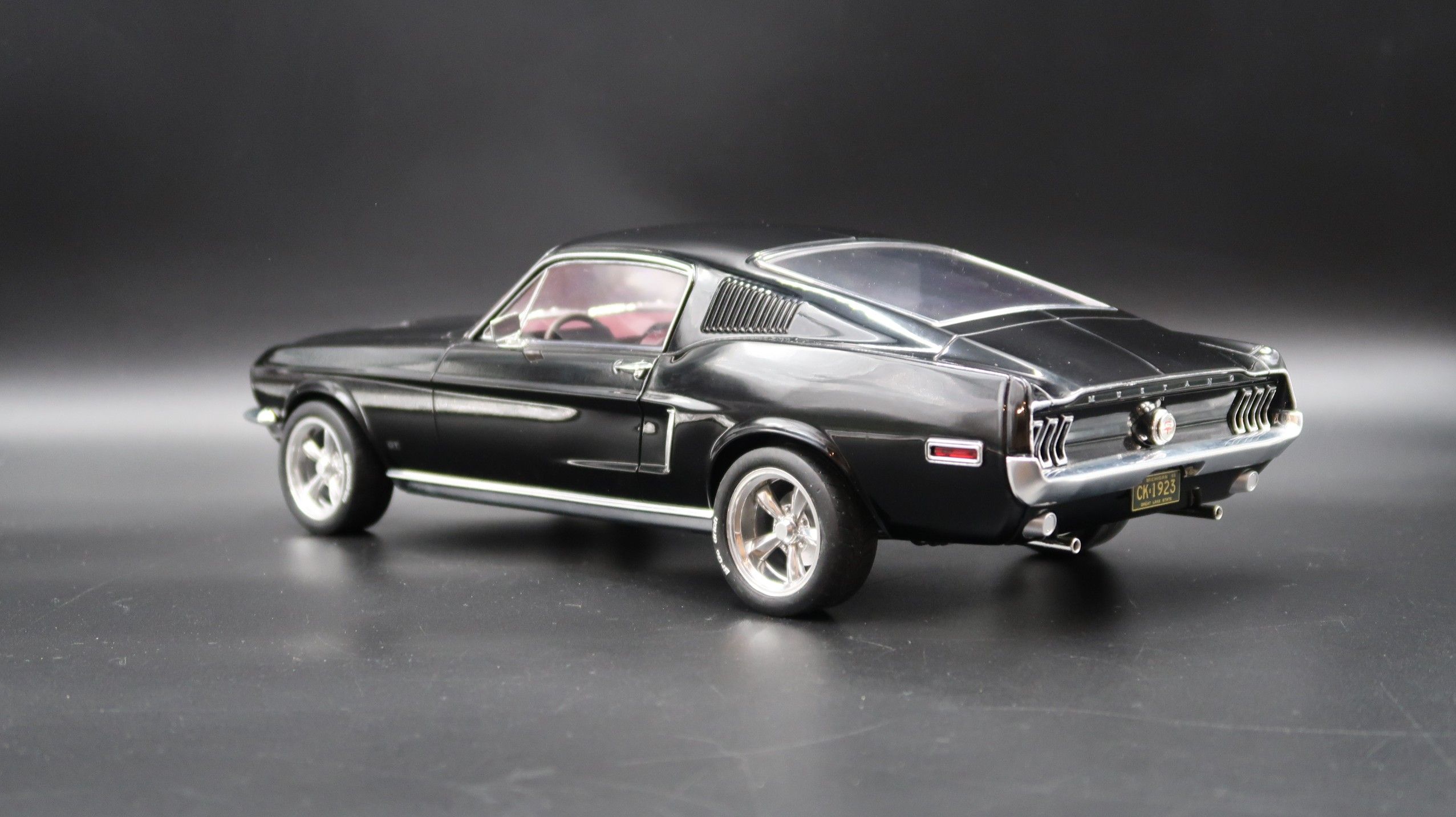 1:12 Norev 1968 Ford Mustang Fastback Black model 1:12 nie 1:18