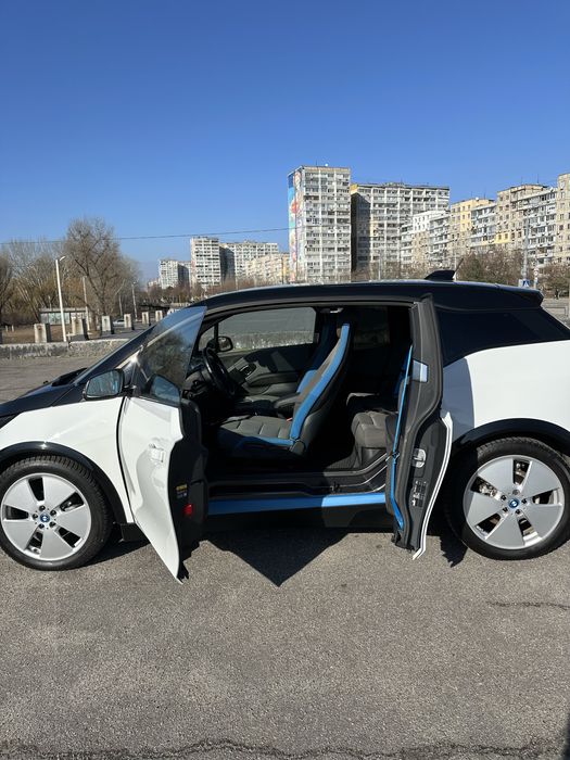 Офіційна BMW I3S, 2021 рік, куплена на ABT БАВАРІЯ, пробіг 47 тис