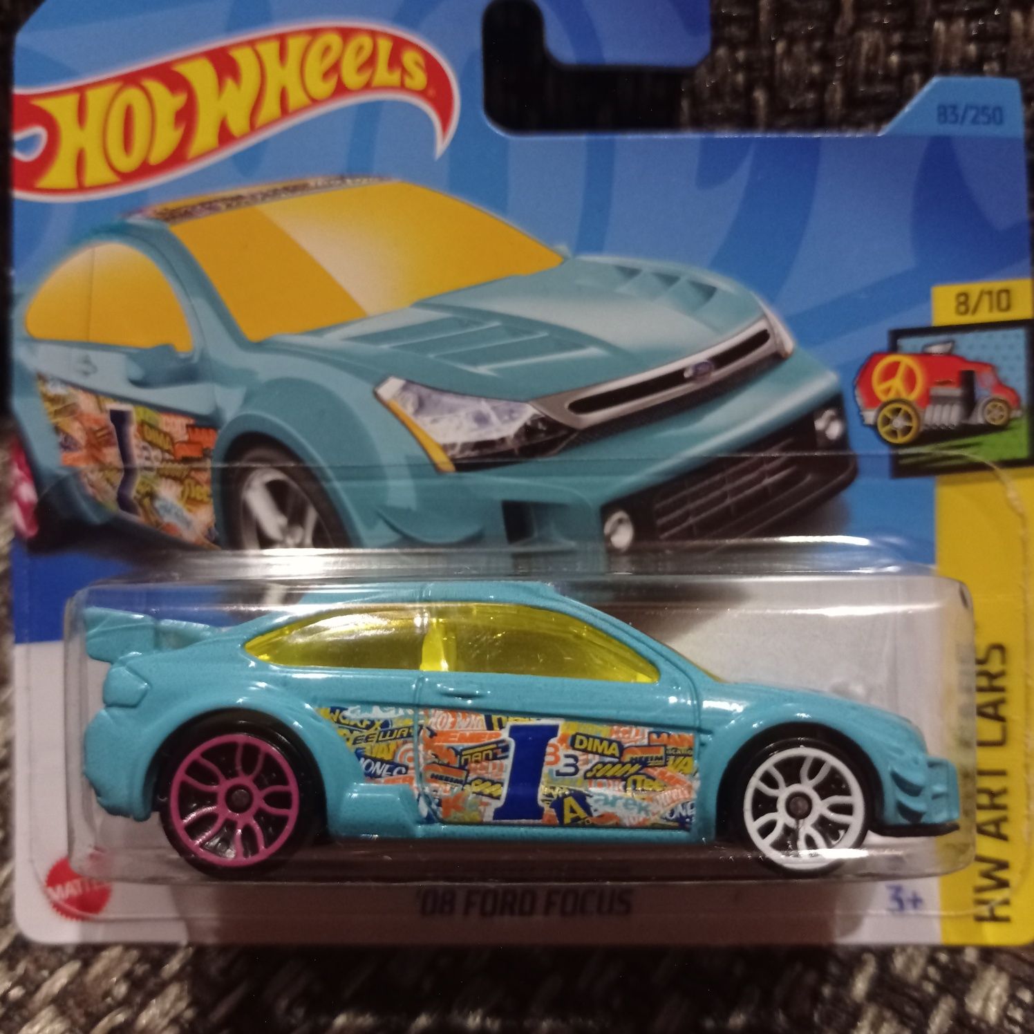 Hot Wheels 08 Ford Focus seria 2023 auto samochód resorak zabawka