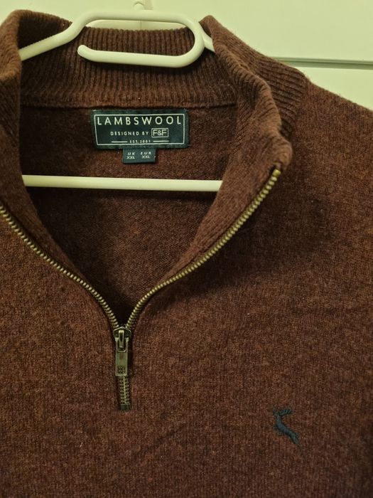 Sweter z zamkiem 100% wełna owcza