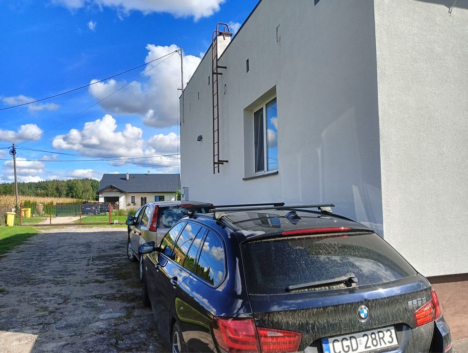 Nieruchomość o powierzchni 140m2 dzilałka ok 1000m2