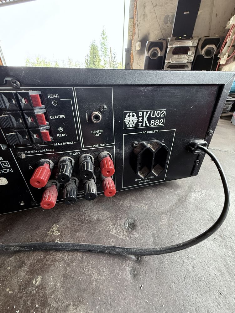 Amplituner YAMAHA RX-V390 RDS czarny