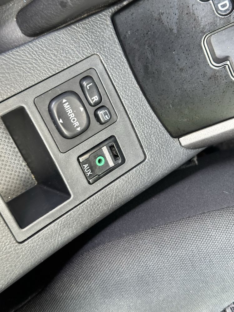 Toyota pav4 з ГБО 2011 рік автомат клімат і тд