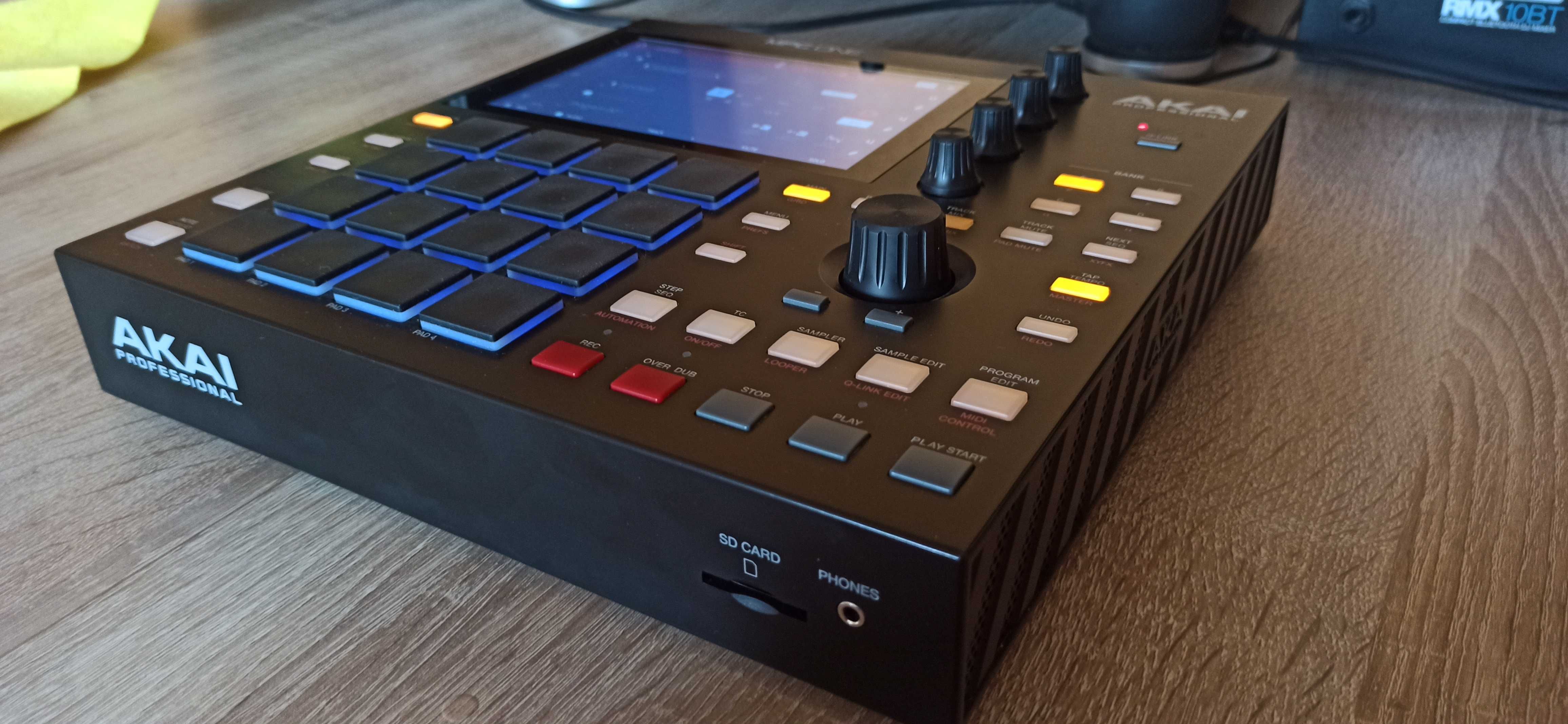 Sampler AKAI MPC ONE stan idealny