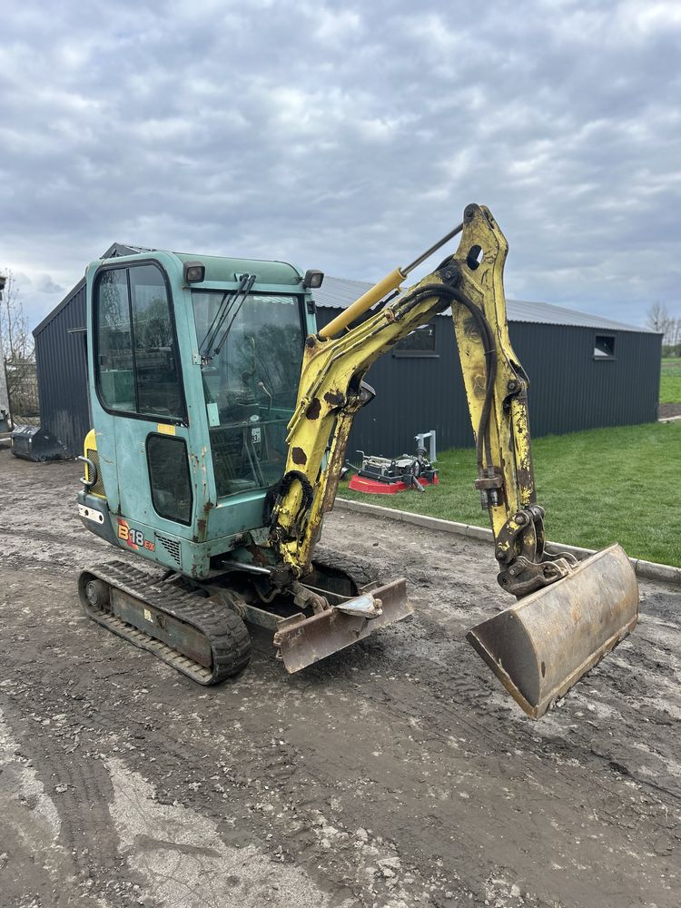 Minikoparka Yanmar B 18 ex 20006 r