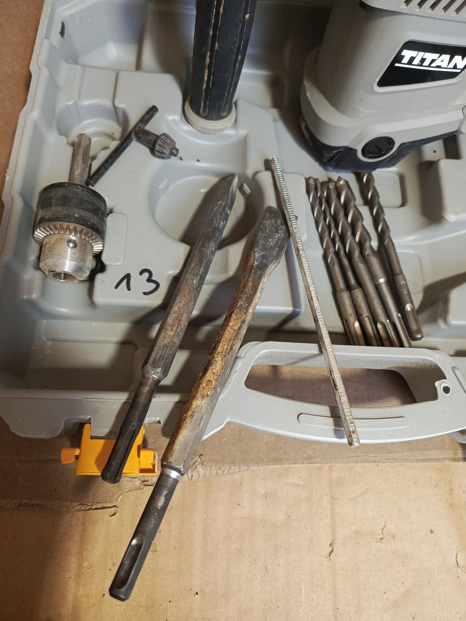 Mlotowiertarka udarowa titan SDS plus mlot udarowy TTB631sds