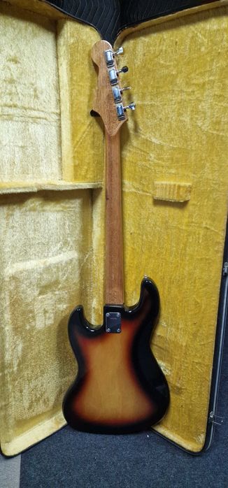 Gitara Basowa Fresher Jazz Bas Made in Japan