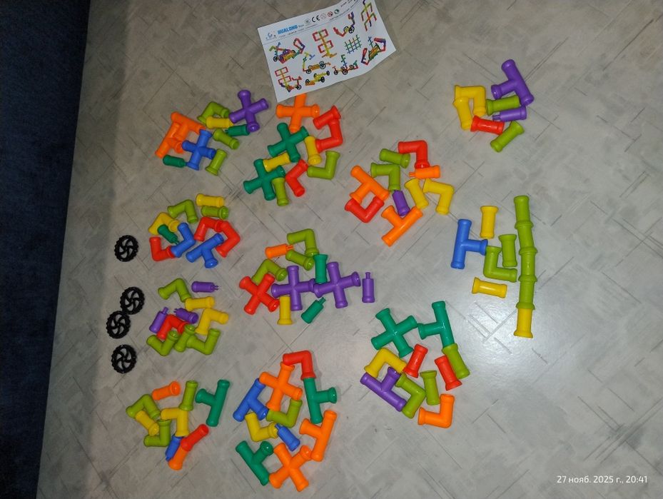 Конструктор Hualong Toys 111 деталей
Трубы, трубочки Трубы, трубочки,