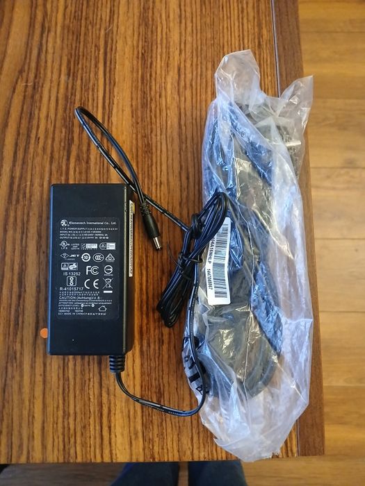 Zasilacz impulsowy I.T.E. 12V 3A  5.5/2.1 mm