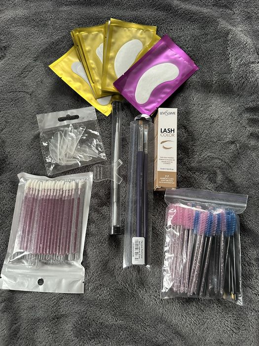 Для брів фарба пензлики та ін