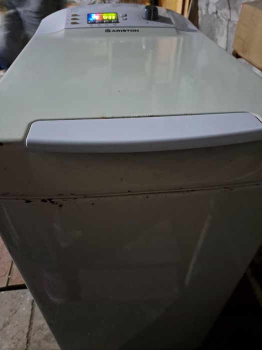 Продам стиральную машину на запчасти