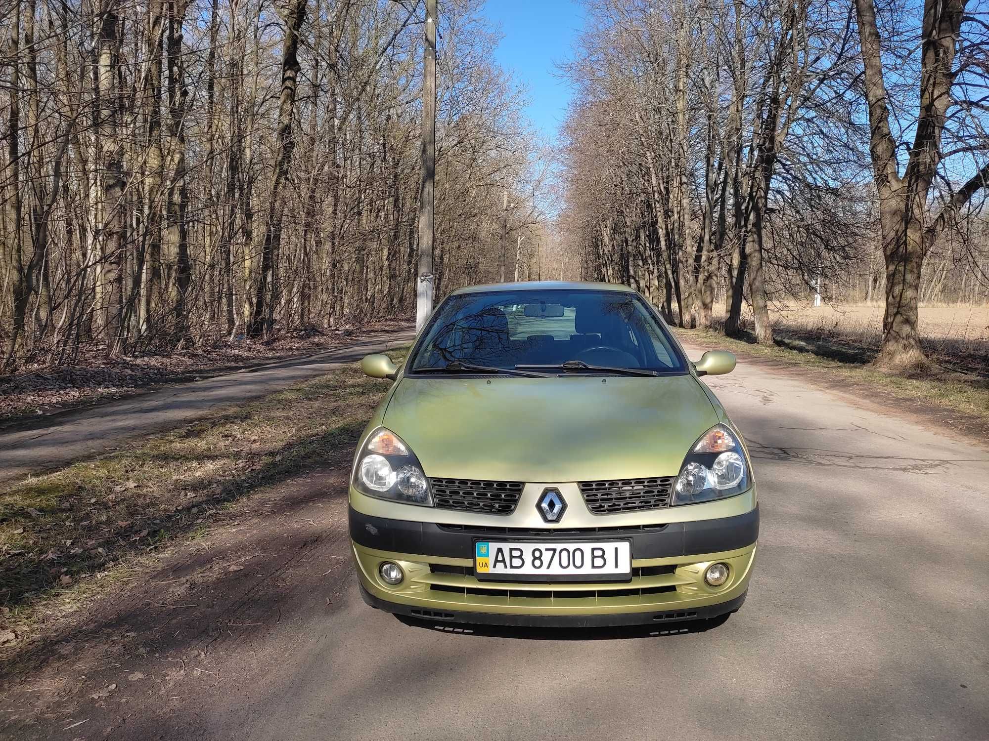 Renault Clio 2003