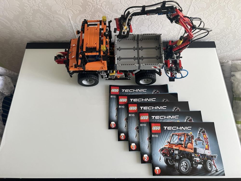 LEGO Technic 8110 Unimog U 400