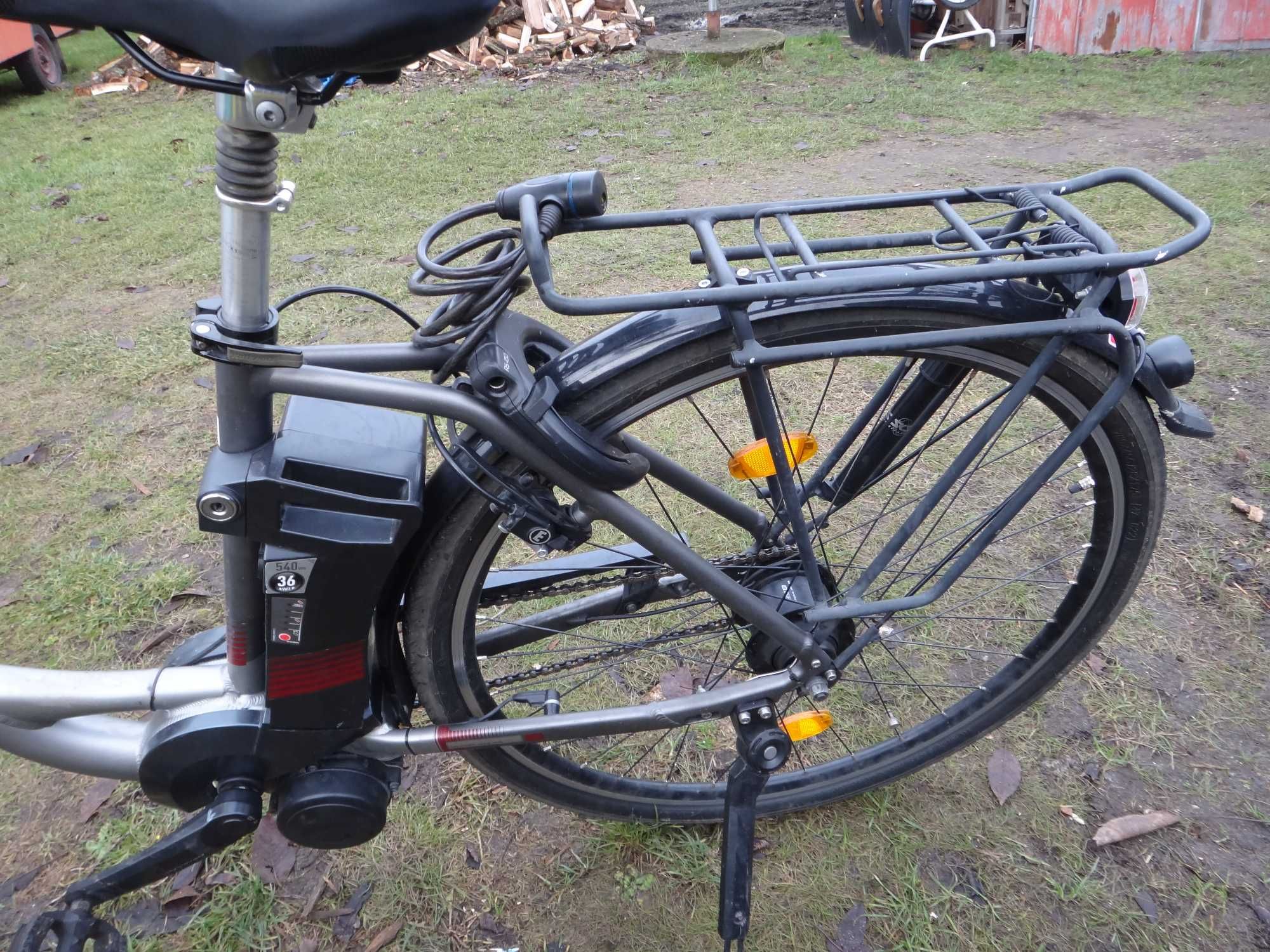 rower ze wspomaganiem ze sprawną baterią