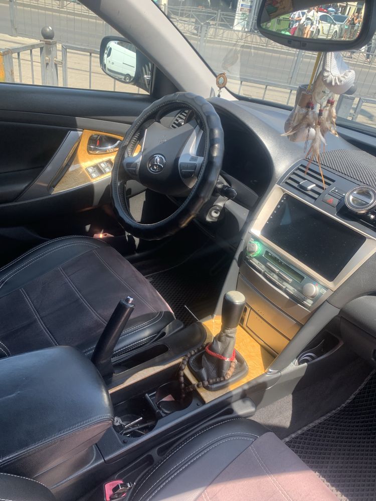 Продам Toyota Camry 40