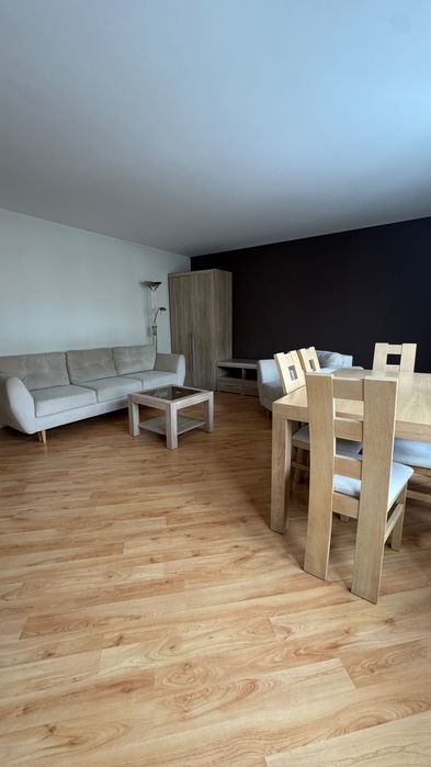 Na sprzedaż mieszkanie 63 m 3pokojowe 1 piętro Wadowice balkon piwnica