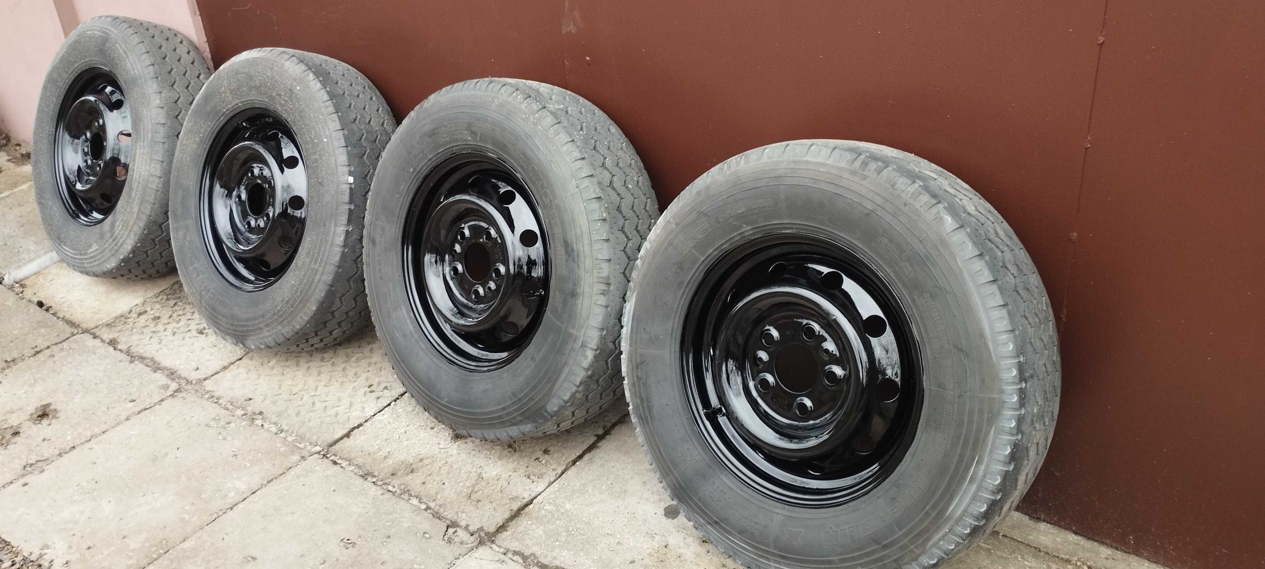 Felgi ,koła 215/75 R 15