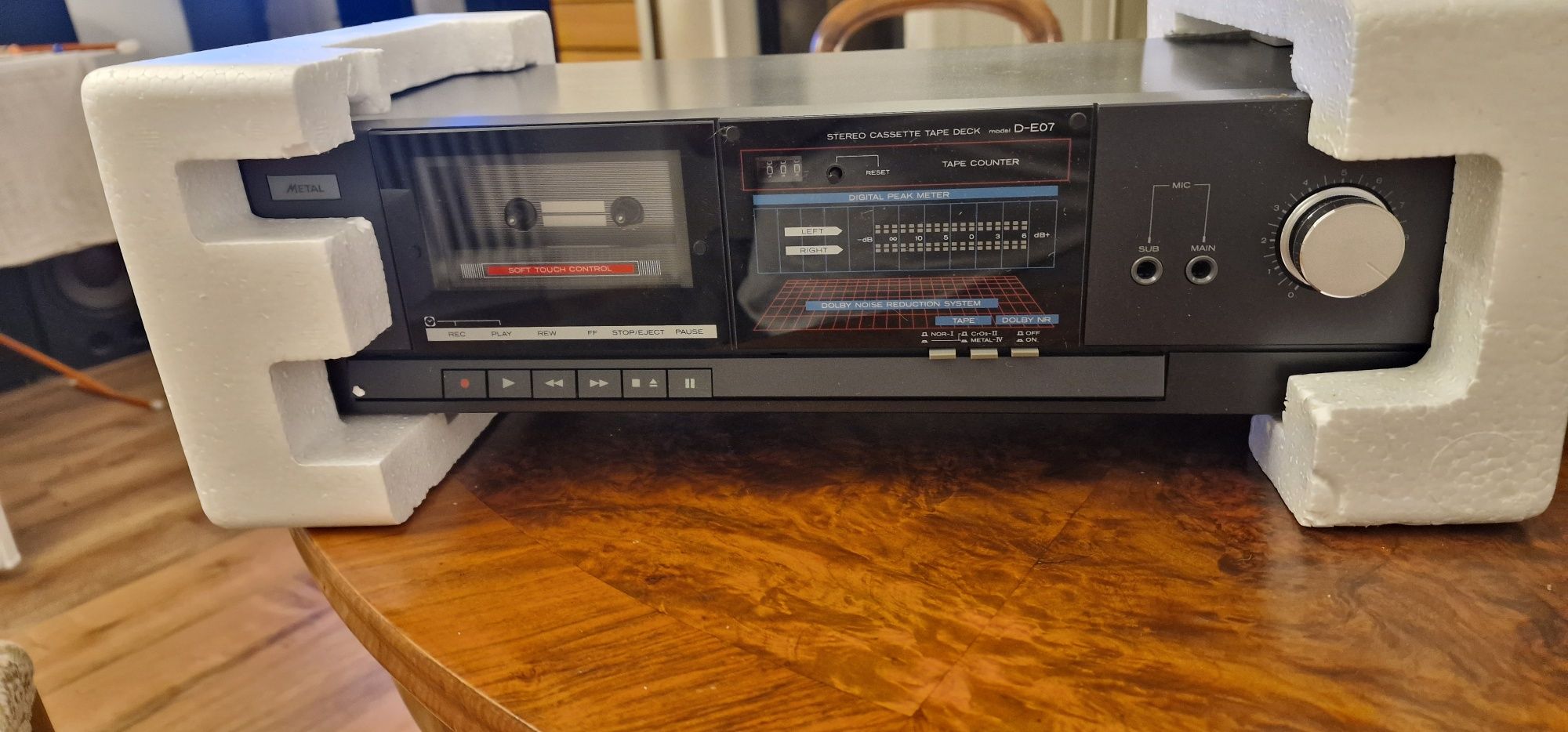 Hitachi D E07 Magnetofon