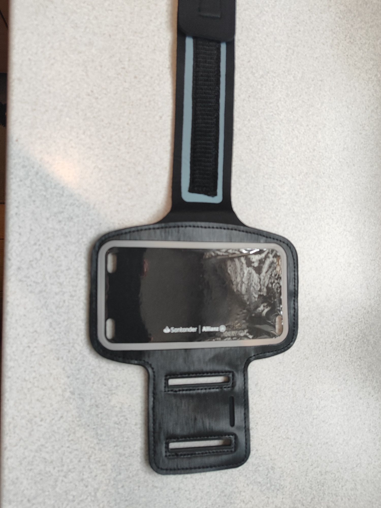 Etui na telefon do biegania