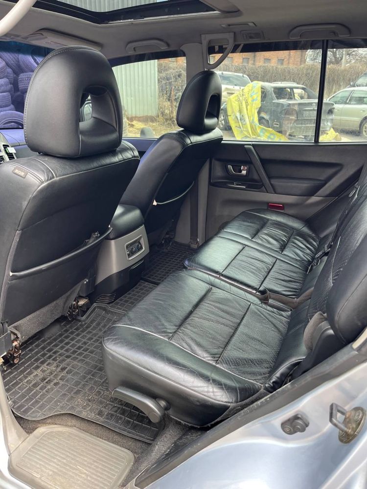 Mitsubishi Pajero Wagon 3  3.5i