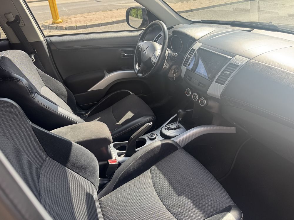 Mitsubishi outlander 2.4 automat/lpg
