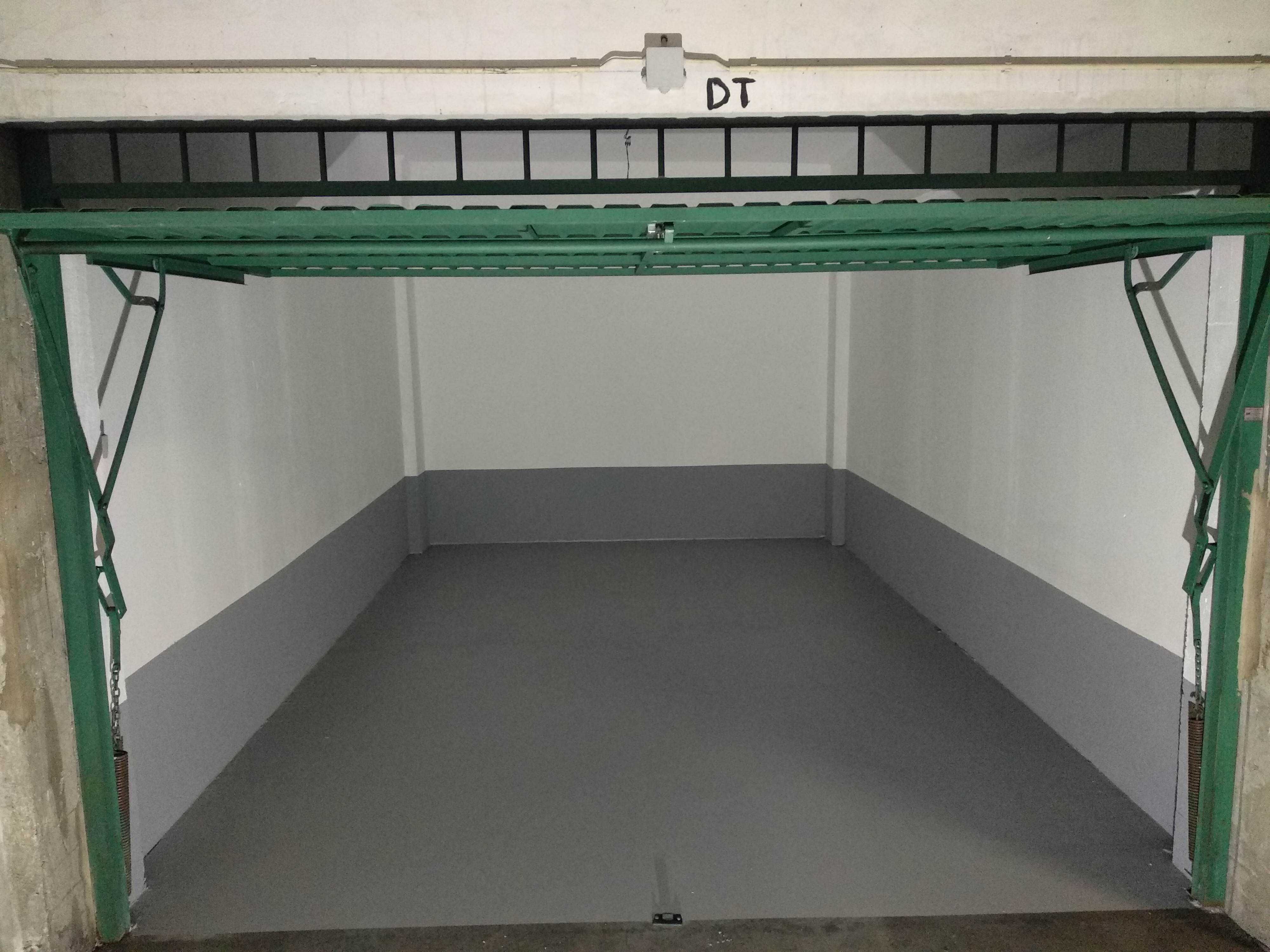 Arrendo Garagem no centro de Fátima