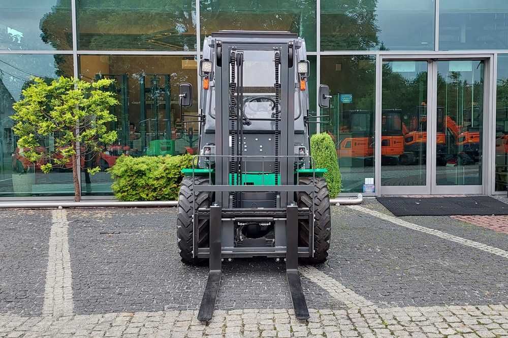 Elektryczny wózek widłowy Lonking LG25BT Terrain 2WD Li-ion 2500kg